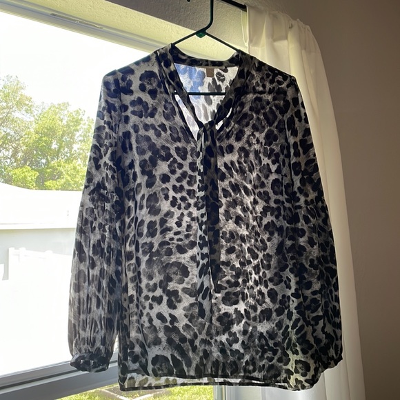 Michael Kors blouse grab bag - Picture 4 of 9